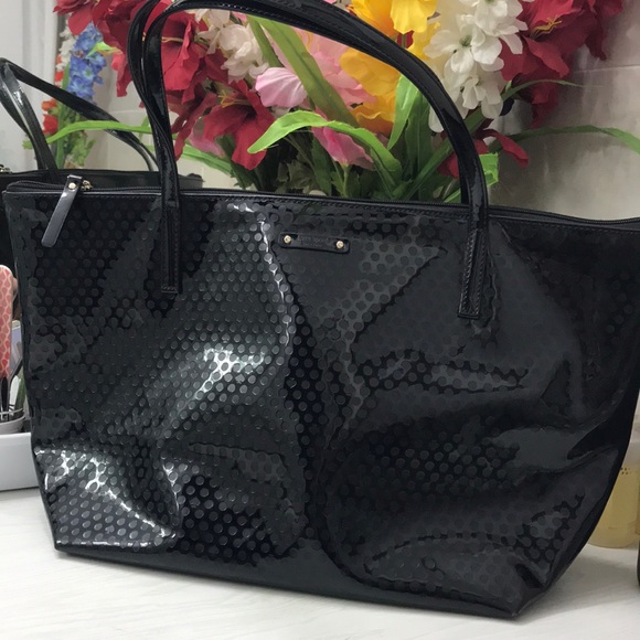 kate spade Handbags - Kate Spade ♠️ tote